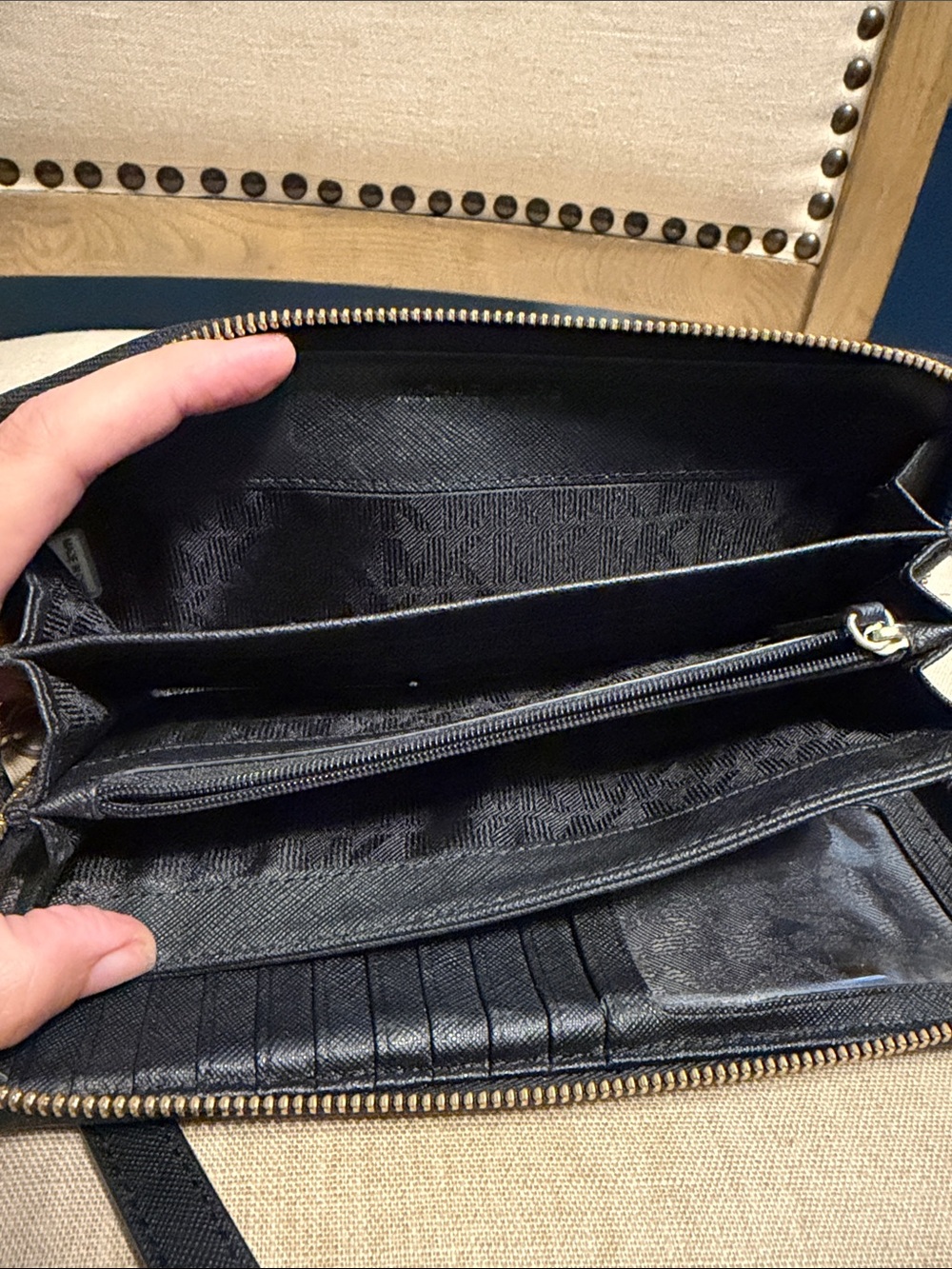 Michael Kors Black Saffiano Leather Zip Wristlet - Picture 7 of 11